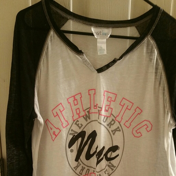 Thin shirt - Picture 1 of 2